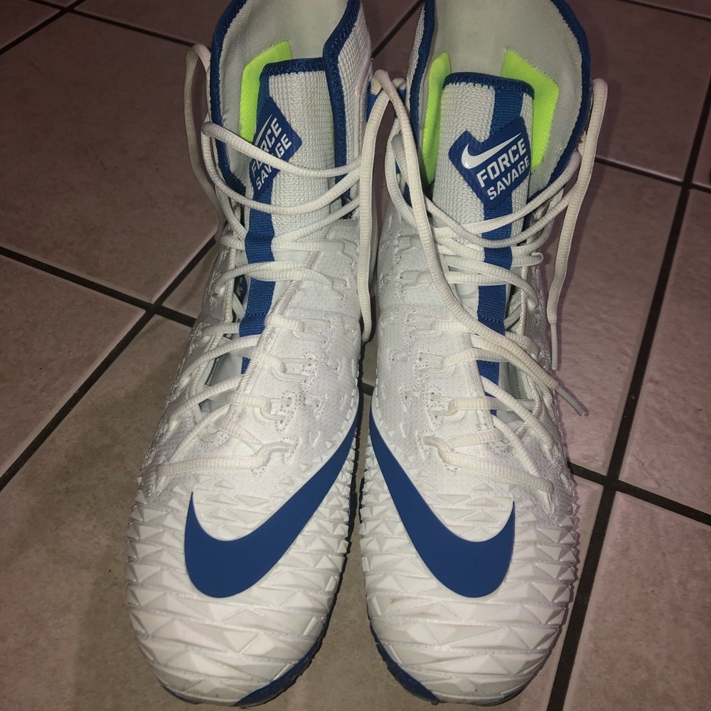 Nike force savage cleats